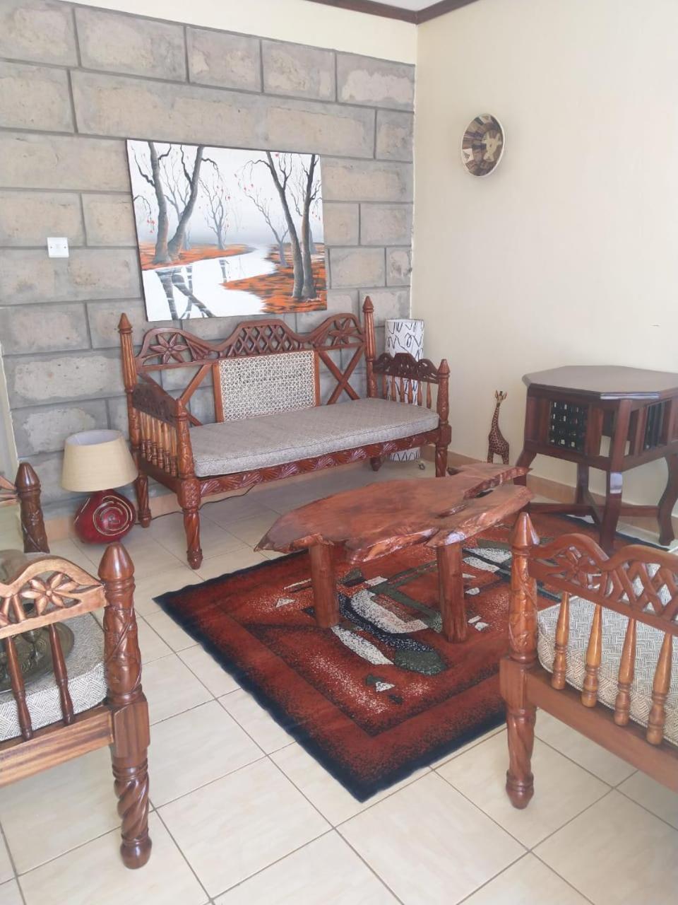 Machakos Suites Luxury Hotel Dış mekan fotoğraf