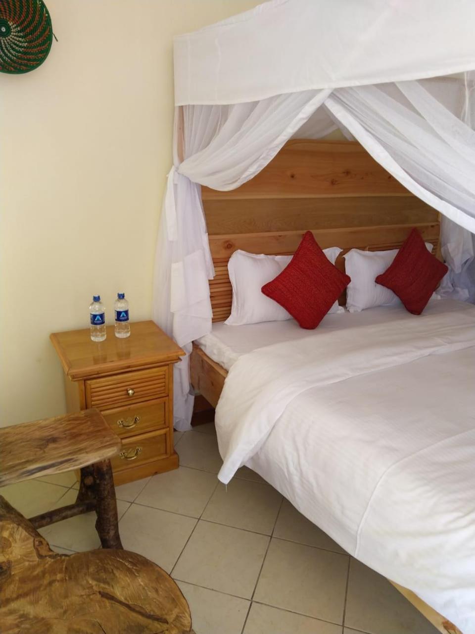 Machakos Suites Luxury Hotel Dış mekan fotoğraf